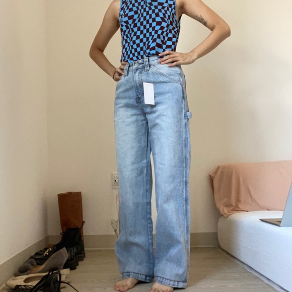 BRANDY MELVILLE Feanne Cargo Pants (NWT) - Picture 3 of 5